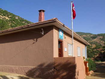 Türk Bahçe İlköğretim Okulu - İslahiye Gaziantep